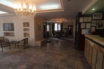 4 أيام فندق جراند ليزا